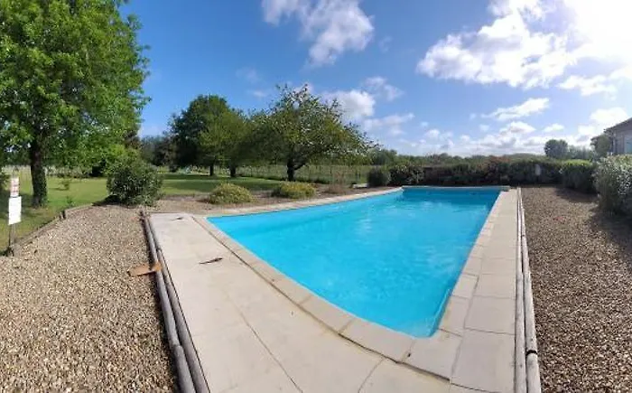 Les Fins Bois Gondeville